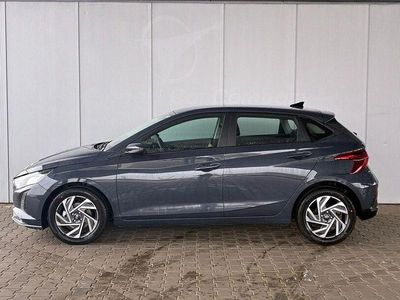 Neu Hyundai i20 Comfort 90 PS (66 kW) 2026 Gelb Kleinwagen