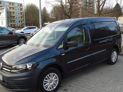 Używany VW Caddy 102 KM (75 kW) 2020 Niebieski Minivan