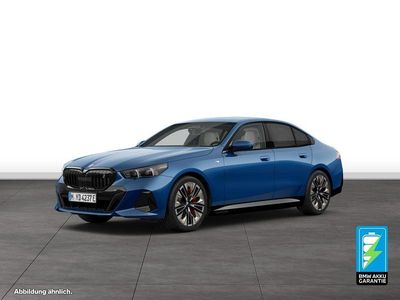 Gebraucht BMW i5 M Sport 250 kW (340 PS) 2025 Blau Limousine