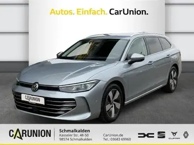 Gebraucht VW Passat Elegance 150 PS (110 kW) 2025 Oyster silver metallic, oyster Kombi