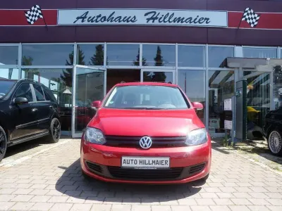 Gebraucht VW Golf Plus Cross Trendline 86 PS (63 kW) 2011 Amaryllisrot metallic Van / Kleinbus