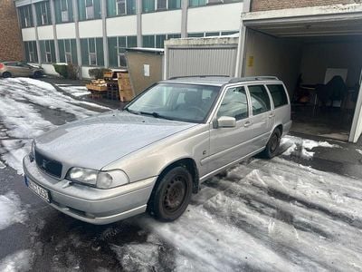 Gebraucht Volvo V70 193 PS (141 kW) 1999 Silber Kombi