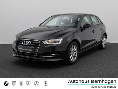 Gebraucht Audi A3 Attraction 105 PS (77 kW) 2014 Brillantschwarz Limousine