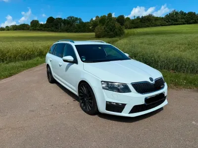 Gebraucht Skoda Octavia RS 220 PS (161 kW) 2014 Weiß Kombi