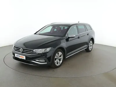 Usata VW Passat Alltrack 200 CV (147 kW) 2022 Nero Station wagon