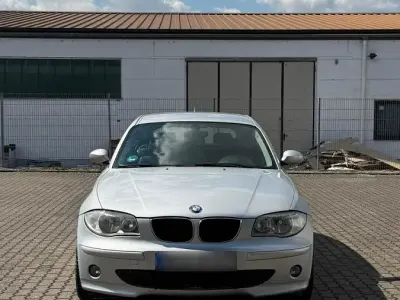 Gebraucht BMW 120 163 PS (119 kW) 2005 Silber Kleinwagen