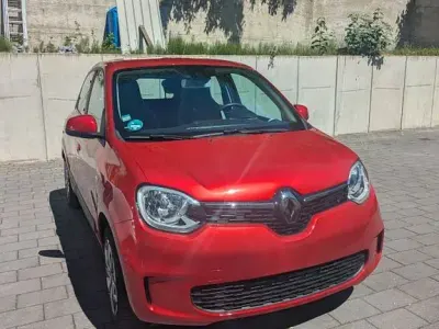 Gebraucht Renault Twingo Zen 60 kW (82 PS) 2021 Rot Kleinwagen