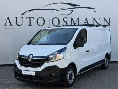 Gebraucht Renault Trafic Komfort 145 PS (106 kW) 2021 Weiß Van / Kleinbus