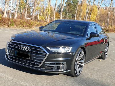 Grau Gebraucht 2018 Audi A8 Exclusive Limousine | 47.900 € (Teuer)