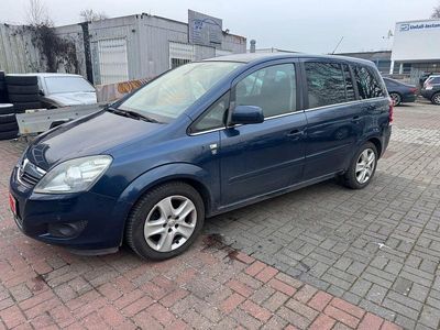 Gebraucht 2010 Opel Zafira Edition Van / Kleinbus | 5.299 € (Teuer)