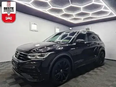 Second-hand VW Tiguan R-line 150 CP (110 kW) 2022 Negru SUV