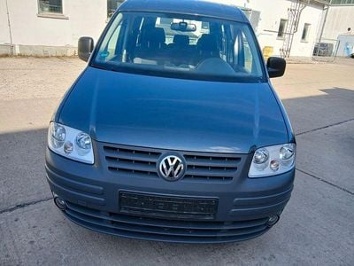 Begagnad VW Caddy Team 102 HK (75 kW) 2010 Grå Minibuss