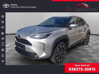 Neu Toyota Yaris Cross 131 PS (96 kW) 2025 Silber SUV