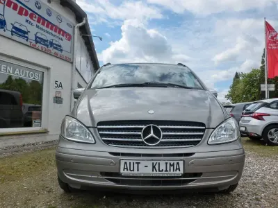 Używany Mercedes Viano 150 KM (110 kW) 2010 Srebrny Minivan