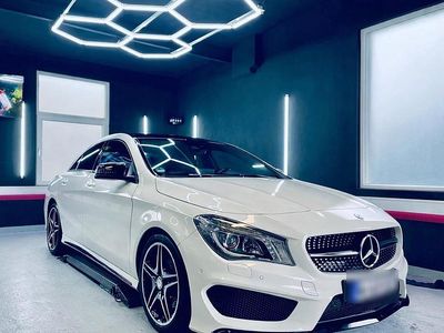 Gebraucht Mercedes CLA250 AMG 210 PS (154 kW) 2015 Weiß Limousine