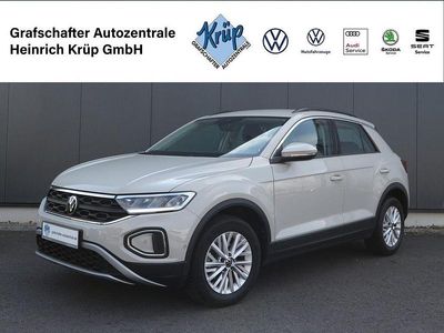 Second-hand VW T-Roc Life 110 CP (80 kW) 2022 Gri SUV
