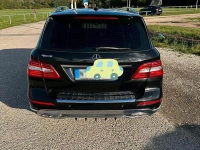 Second-hand Mercedes ML250 204 CP (150 kW) 2012 Negru SUV