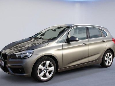 Gebraucht BMW 218 Sport Line 150 PS (110 kW) 2015 Silber Kombi