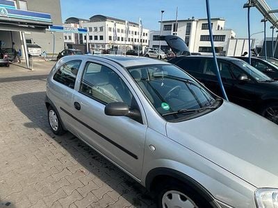 Gebraucht Opel Corsa 58 PS (42 kW) 2001 Silber Kleinwagen