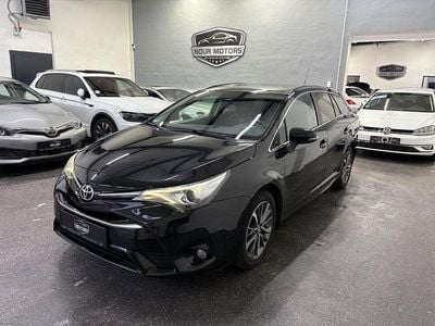 Gebraucht Toyota Avensis Business Edition 143 PS (105 kW) 2015 Schwarz Kombi