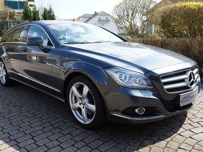 Gebraucht Mercedes CLS350 Shooting Brake Sport 265 PS (194 kW) 2013 Grau metallic Kombi