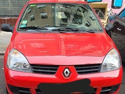 Usata Renault Clio II 65 CV (47 kW) 2006 Andere farben Utilitaria