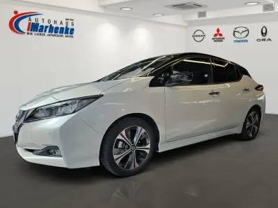 Gebraucht Nissan Leaf N-Connecta 110 kW (150 PS) 2022 Weiß Kleinwagen