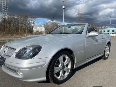 Second-hand Mercedes SLK230 Edition 197 CP (144 kW) 2022 Argintiu Cabrio