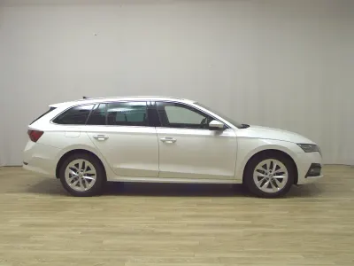 Gebraucht Skoda Octavia Style 150 PS (110 kW) 2020 Weiss Kombi