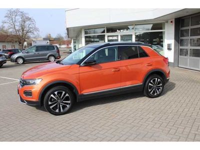 gebraucht VW T-Roc United 1.5 TSI EU6d 45LED Navi GJR RFK Standhzg