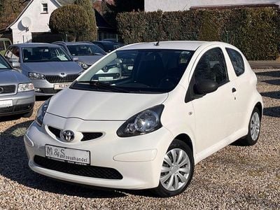 Usata Toyota Aygo Basis 68 CV (50 kW) 2008 Bianco Utilitaria