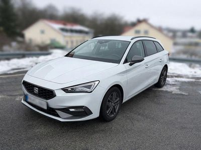 Weiß Gebraucht 2020 Seat Leon FR Kombi | 20.900 € (Fairer Preis)