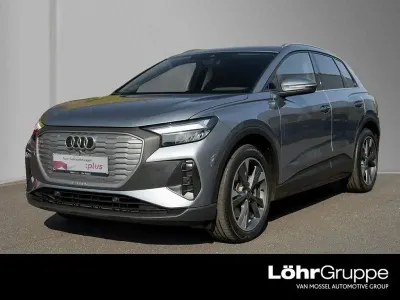 Gebraucht Audi Q4 e-tron Comfort 150 kW (204 PS) 2023 Blau SUV