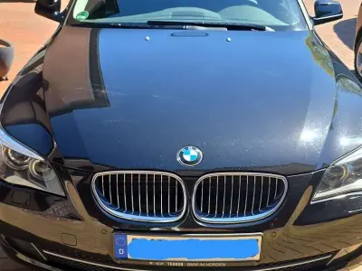 Gebraucht BMW 523 Exclusive 190 PS (139 kW) 2009 Schwarz Kombi