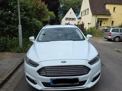 Gebraucht Ford Mondeo 150 PS (110 kW) 2016 Weiß Limousine