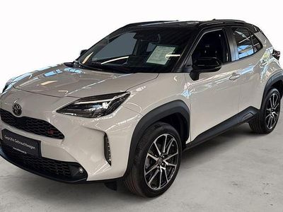 Gebraucht Toyota Yaris Cross Premium 131 PS (96 kW) 2024 Grau SUV