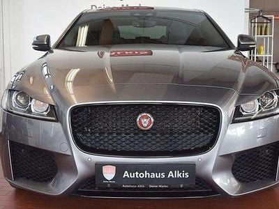 Gebraucht Jaguar XF Chequered Flag 300 PS (220 kW) 2020 Eiger grey metallic (metallic) Limousine