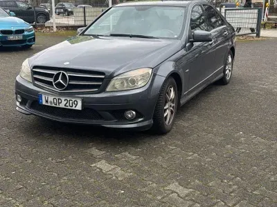 Second-hand Mercedes C220