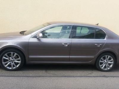 Gebraucht Skoda Superb 272 PS (200 kW) 2010 Beige metallic Limousine