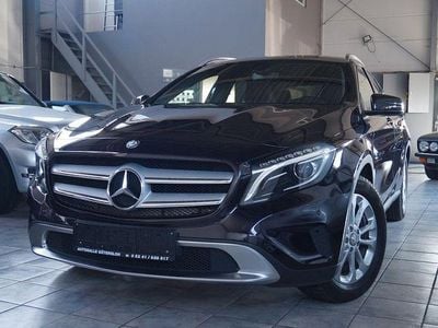 Gebraucht Mercedes GLA200 Urban 156 PS (114 kW) 2014 Violet SUV