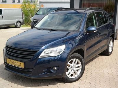 Blau Gebraucht 2011 VW Tiguan Freestyle SUV | 3.999 € (Etwas zu teuer)