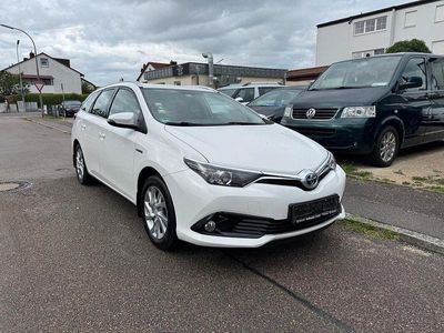 Toyota Auris Touring Sports