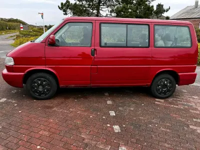 Gebraucht VW T4 150 PS (110 kW) 1996 Rot Van