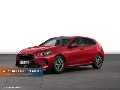 Gebraucht BMW 120 Shadowline 150 PS (110 kW) 2025 Fire red metallic Kleinwagen