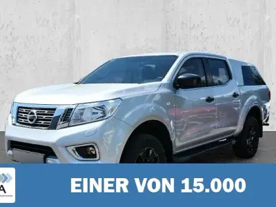 Gebraucht Nissan Navara Acenta 190 PS (139 kW) 2022 Silber metallic Pickup