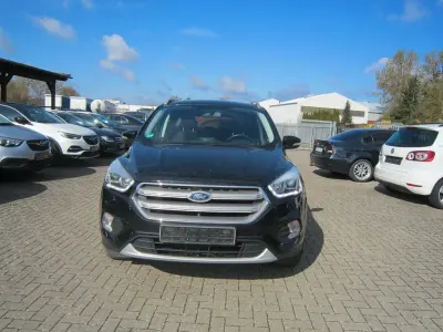 Gebraucht Ford Kuga Cool & Connect 150 PS (110 kW) 2018 Iridiumschwarz metallic SUV