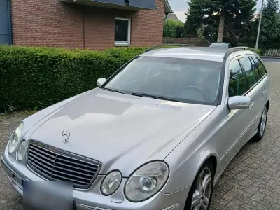 Gebraucht Mercedes 220 177 PS (130 kW) 2006 Silber Kombi