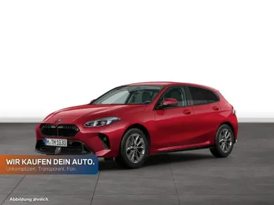 Gebraucht BMW 120 Shadowline 150 PS (110 kW) 2025 Fire red metallic Kleinwagen