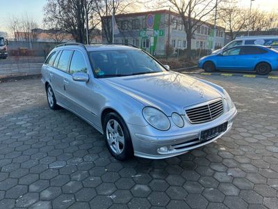 gebraucht Mercedes E200 KOMPRESSOR T AVANTGARDE