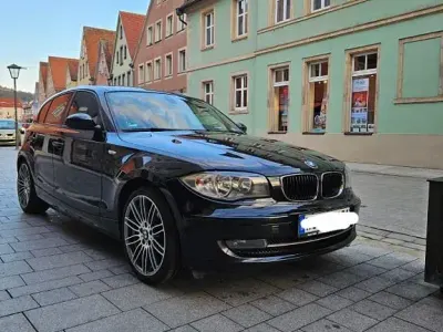 Gebraucht BMW 118 143 PS (105 kW) 2007 Schwarz Kleinwagen